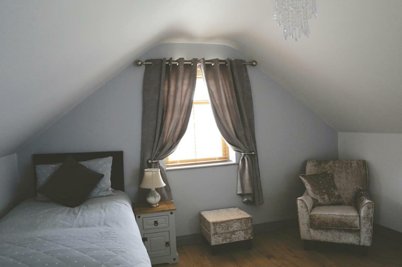 Dolmen Cottage เกลนโคลัมบ์คิลล์ ภายนอก รูปภาพ