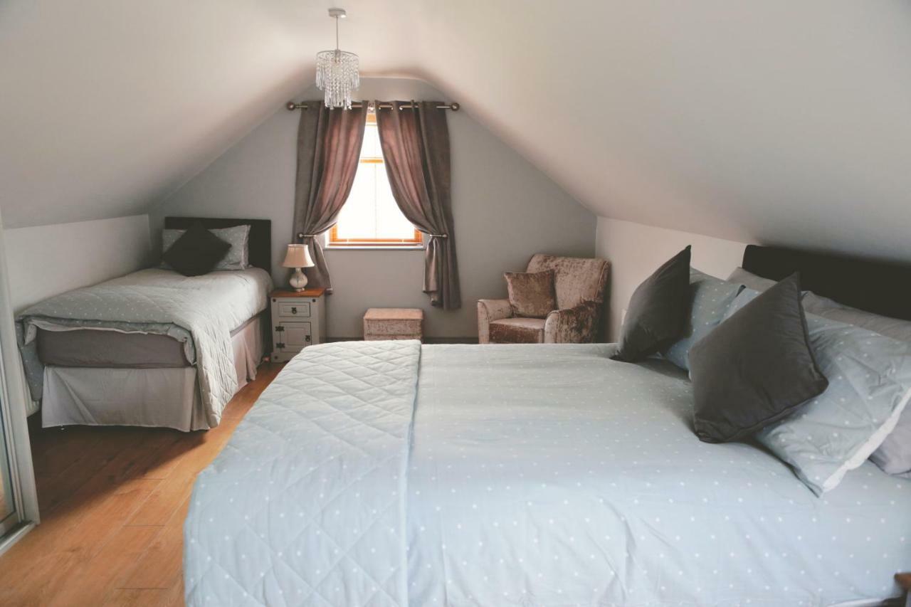 Dolmen Cottage เกลนโคลัมบ์คิลล์ ภายนอก รูปภาพ
